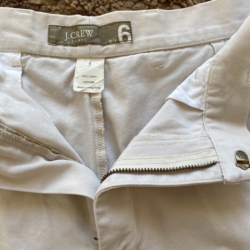 Bundle of shorts J. Crew & AnnTaylor Loft shorts & hat - Picture 9 of 16